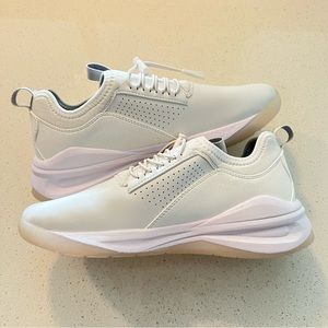 Women’s Clove Nursing Shoes